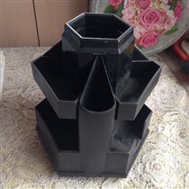 Вращающая подставка для карандашей и ручек