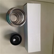 Термос в упаковке