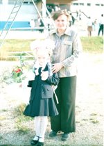 Мама с дочей