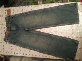 новые джинсы ОшКош р.8 лет 500р