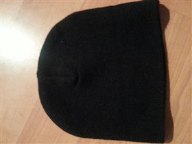 Новая черная шапка