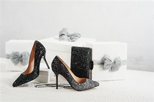 Женская обувь и аксессуары. Новогодняя коллекция 'Эконики'