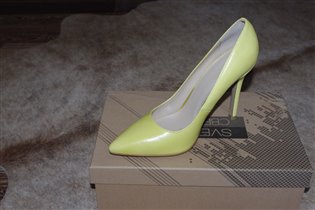Светски шикартные нежно лимонные туфли-38-1500