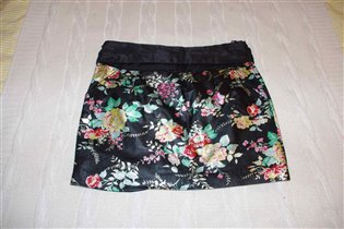 кожаная юбка с карманами-44/46-2000