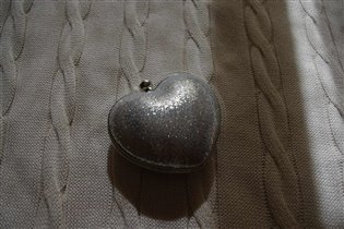 театральное сердечко н ацепочке(сумочка)-400