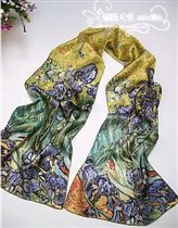 Шелковый шарф Ирисы 925 руб