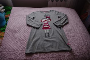 128-платье с девочкой-350