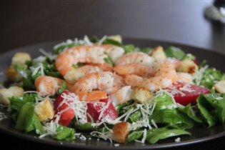 Салат с креветками