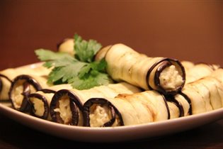 Рулетики из баклажанов