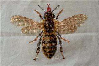 Пчела от Теи Гувернёр (N 3017)