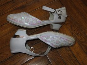 Туфли Кумир 31 размер с бисером