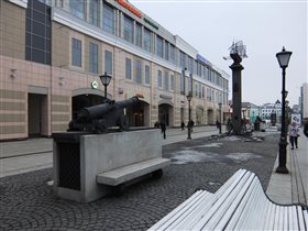 Памятник галере