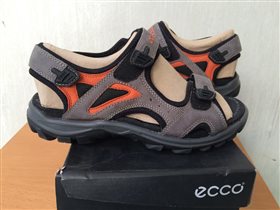 ПРОДАМ НОВЫЕ мужские сандали ЭККО! 4500,00