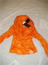 пуховые курточки по 1500 руб. РАЗ. s,м,L