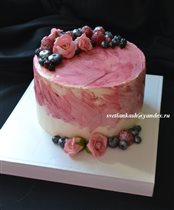 Торт Ягодно-цветочный