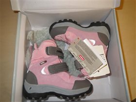 Reima новые сапоги д/д р 24