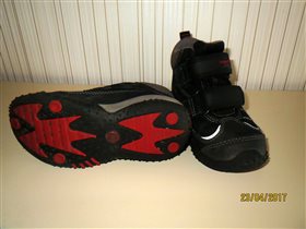 Superfit  кроссовки д/м  р. 25 высокие 