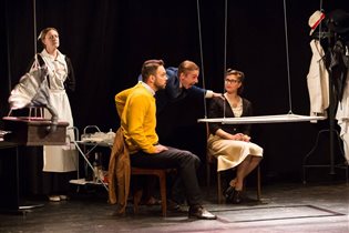 «Юпитер смеется» в психиатрической клинике – новый спектакль по известной пьесе Арчибальда Кронина