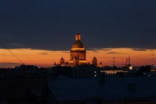 Закат над Исакием с крыши.