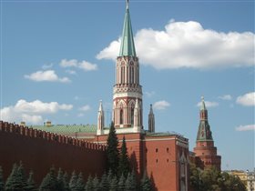 У стен Кремля