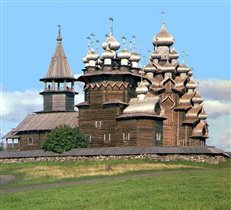 Деревянный храм русского севера.
