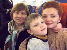 Ольга Кузьмина с сыном и мамой - на курорт без мужа