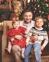 Сергей Лазарев с обоими детьми: 'Копии папулечки'