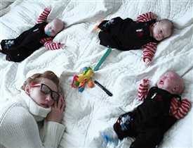 Мария Болтнева с своими близнецами: 'Три часа между кормёжками'
