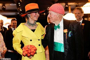 Самый богатый норвежец женился на 79-летней подруге
