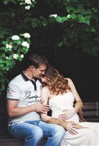 Фотосессии для беременных с мужем на природн