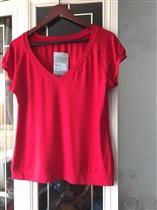 Красная футболка Liora р.52 вискоза
