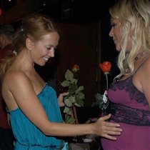 Фото Жанны Фриске и беременной Началовой в годовщину смерти Юлии: 'Наши ангелочки'