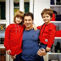 Антон Макарский с детьми: 'ЭКО - не наш путь. Наши детки родились от естественного зачатия'