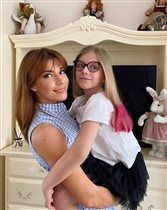 Екатерина Волкова покрасила волосы 8-летней дочке: 'Вылитая Лиза Арзамасова!'