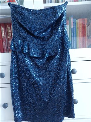 Платье ЗАРА р s(42 или 42-44) Продам