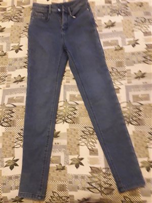 Джинсы на флисе Остин р.26 ( 42) новые стрейч