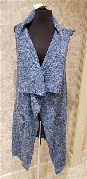 MAKADMIA  р.42-48 цена 2300=