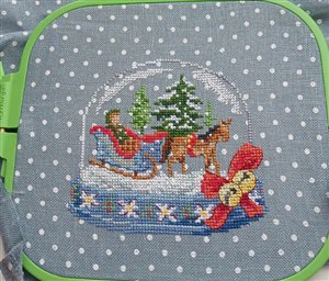 третий мотив от Парижских вышивальщиц