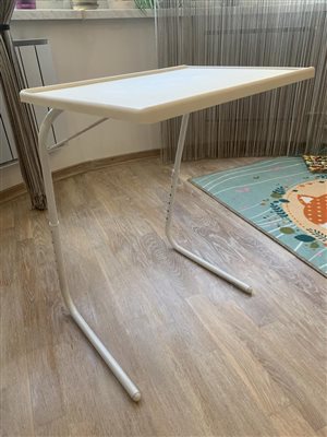 Складной столик, 500р