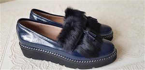 ботинки синий лак с мехом р.40 цена 1000руб.