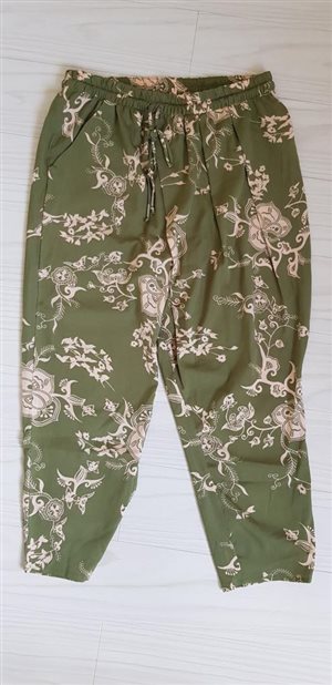 Giorgia Johns р746/48 - 1000=