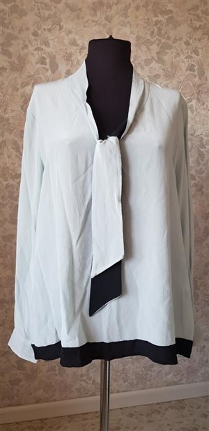 Tricot Chic блуза р.46/48  - 1300=