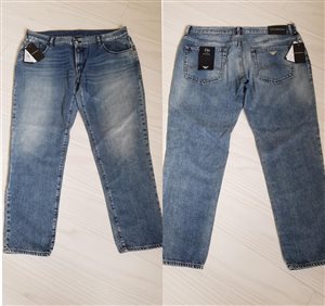Emporio Armani р.46/48 - 6500=
