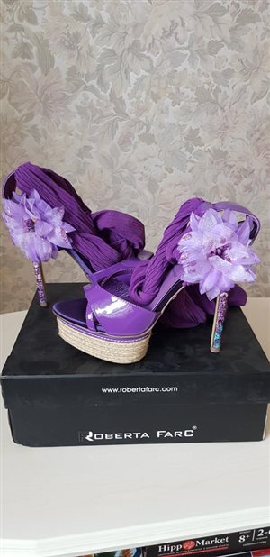 босоножки ROBERTA FARC р.40 цена 3000=