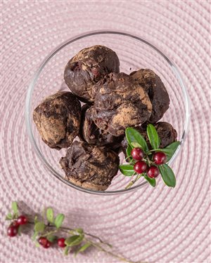 Брусничные трюфели